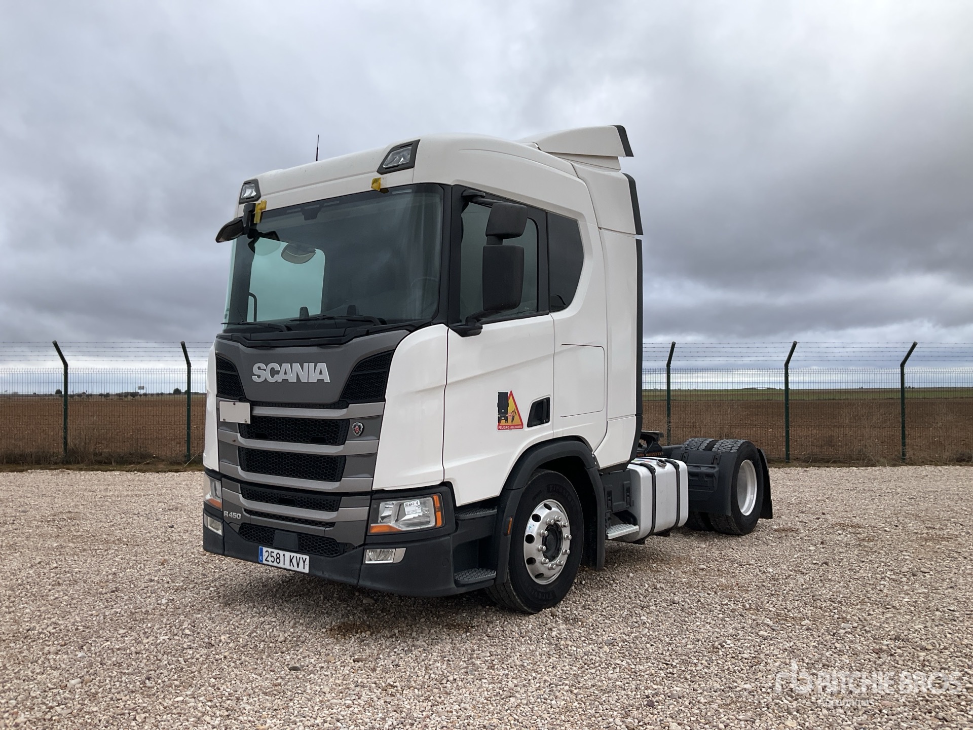 Scania R450 4x2 Cabeza Tractora Cabina Dormitorio ALLQUILER OPCION COMPRA VENTA