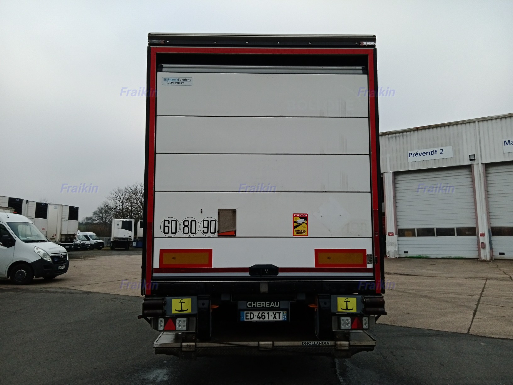 CHEREAU S_R 38T BI-TEMPERATURA con plataforma elevadora ALQUILER OPCION COMPRA VENTA