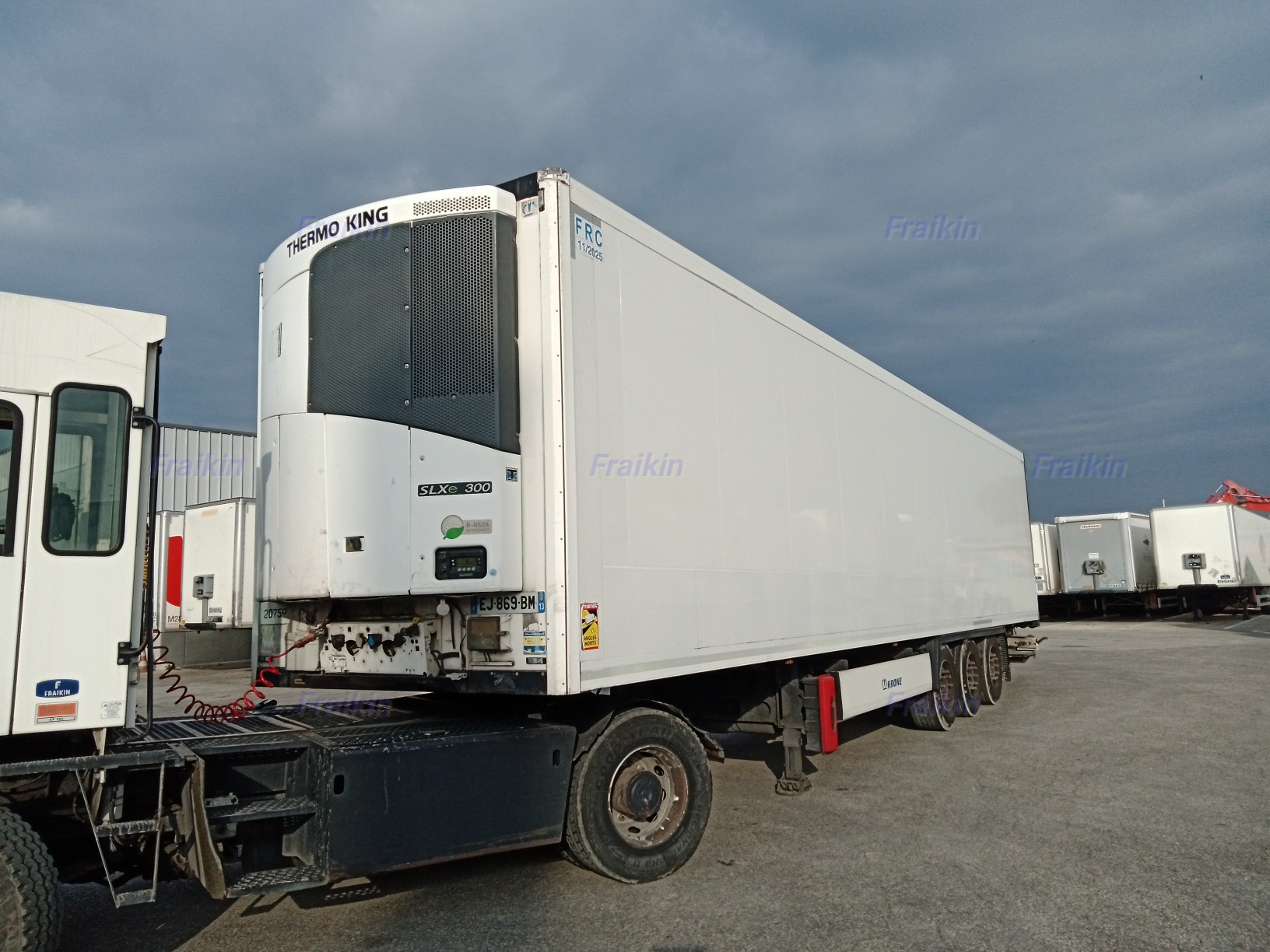 KRONE SR 38T 3 ESSIEUX ALQUILER OPCION COMPRA VENTA